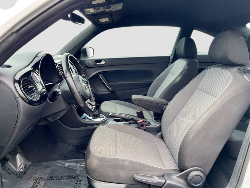 2017 Volkswagen Beetle 1.8T S