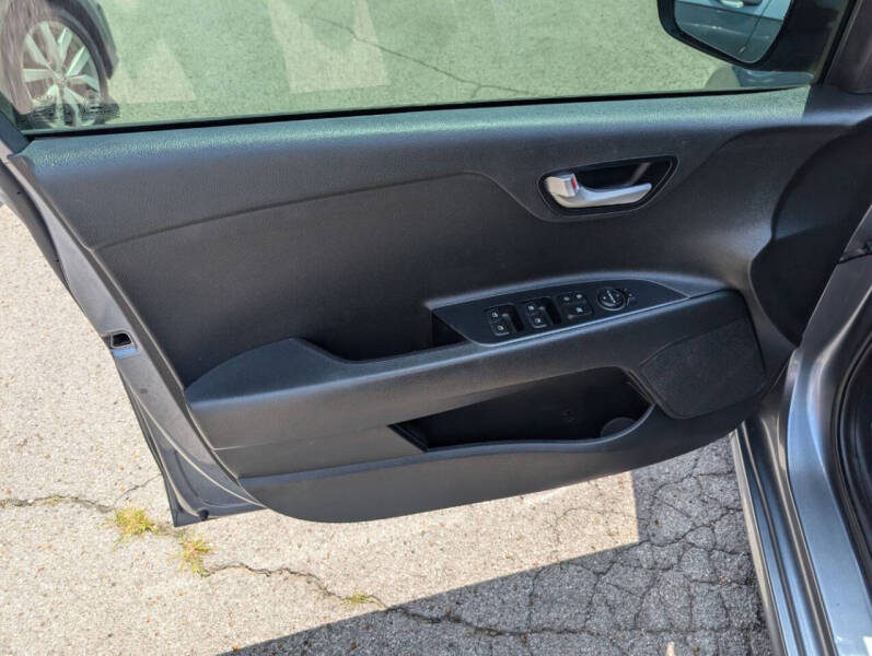 2020 Kia Rio S