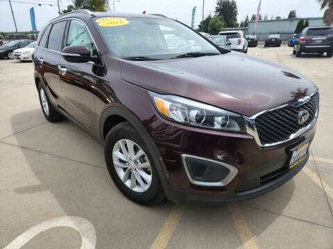 2016 Kia Sorento for sale at Plascencia Auto Sales in Livingston CA