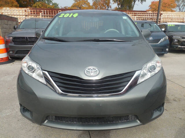 2014 Toyota Sienna for sale at VIP Motor Sales in Hazel Park, MI