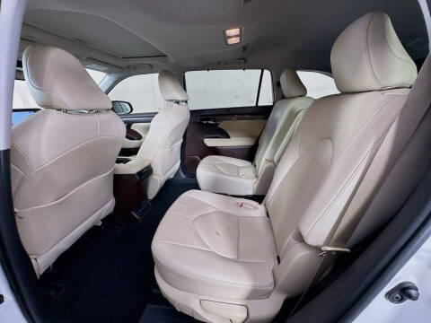 2020 Toyota Highlander Limited