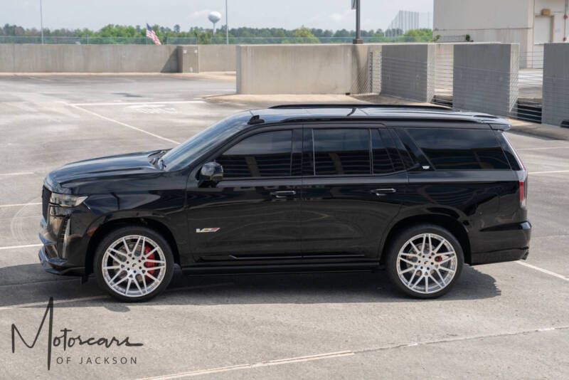 2023 Cadillac Escalade-V