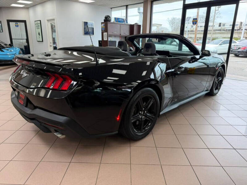 2025 Ford Mustang