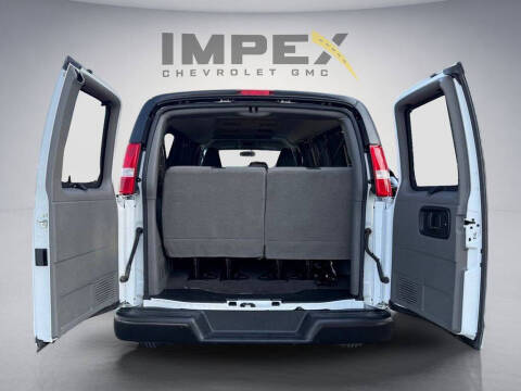 2021 Chevrolet Express 2500