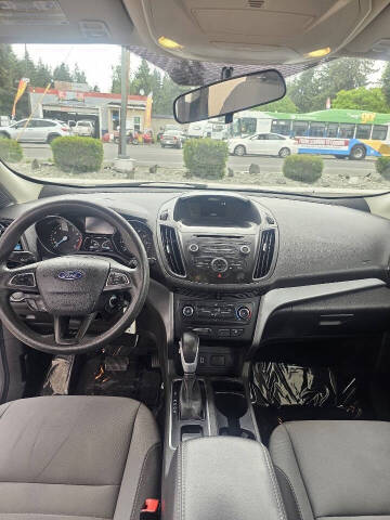 2017 Ford Escape S