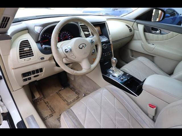 2010 INFINITI FX35 SUV / Crossover - $6,597