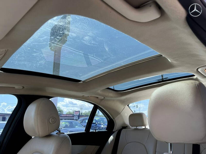 2016 Mercedes-Benz C-Class