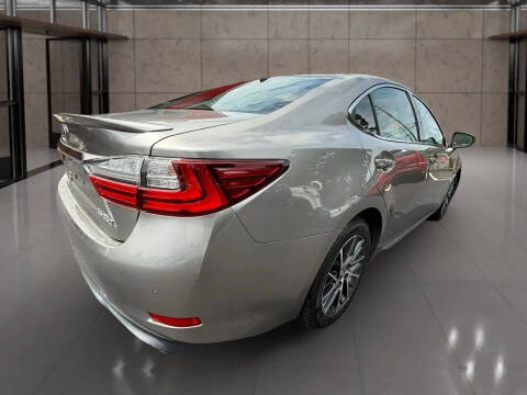 2017 Lexus ES 350
