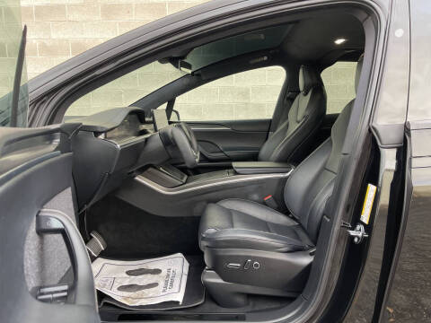 2022 Tesla Model X Plaid