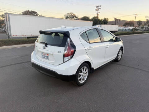 2017 Toyota Prius c One
