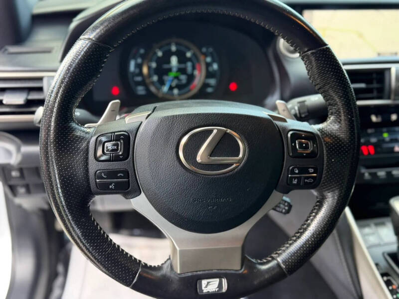 2017 Lexus IS 350