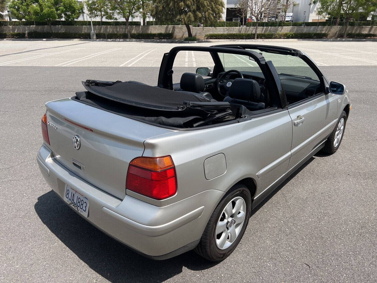 2001 Volkswagen Cabrio for sale at ZRV AUTO INC in Brea, CA