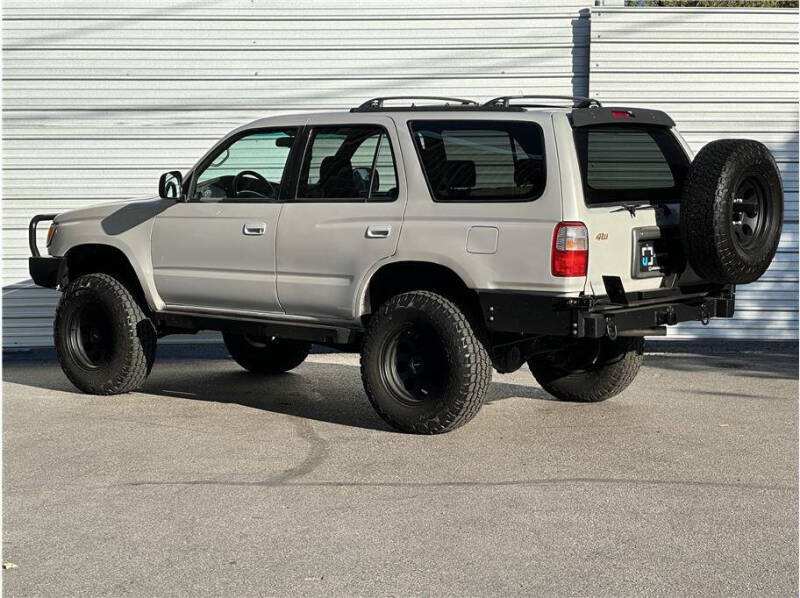 1999 Toyota 4Runner SR5