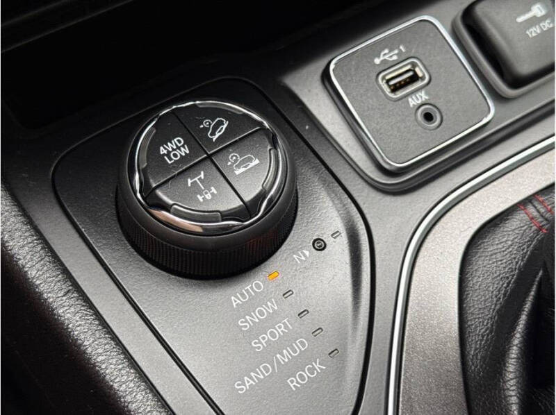2021 Jeep Cherokee Trailhawk