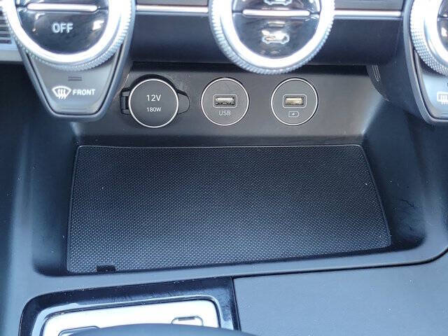2023 Genesis G70
