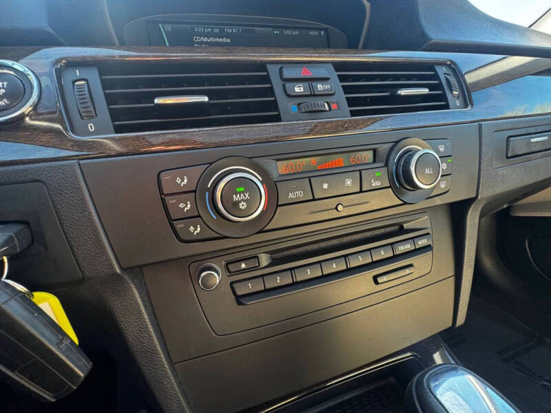 2012 BMW 3 Series