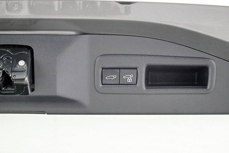 2024 Toyota bZ4X Limited