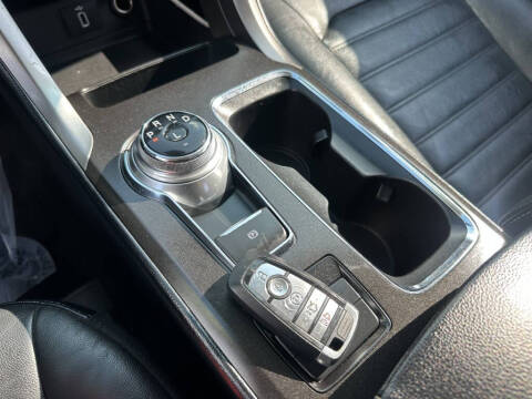 2017 Ford Fusion Hybrid SE