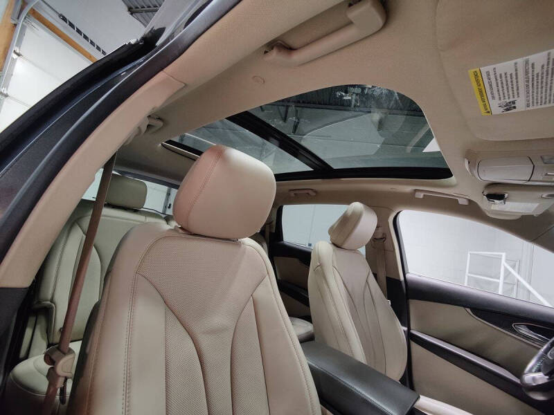 2020 Lincoln Nautilus Reserve