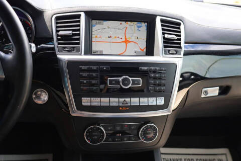 2013 Mercedes-Benz GL-Class GL 550 4MATIC