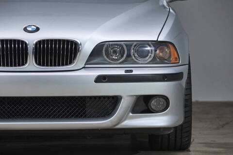 2003 BMW M5