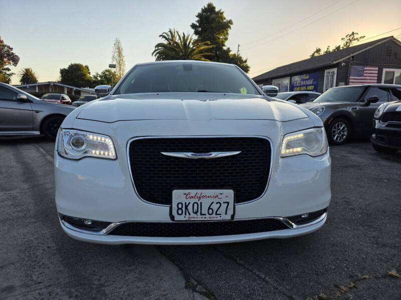 2019 Chrysler 300 Limited