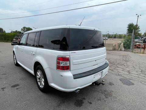 2017 Ford Flex SE