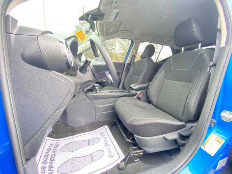 2023 Nissan Kicks SV