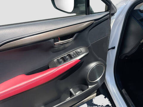 2021 Lexus NX 300