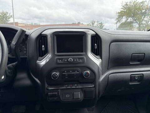 2020 Chevrolet Silverado 1500 Custom