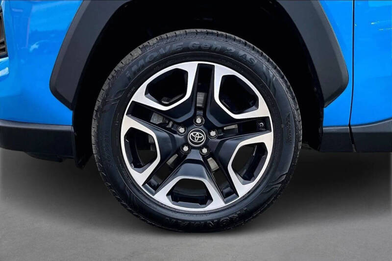 2019 Toyota RAV4 Adventure