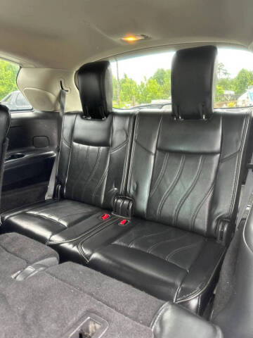 2017 Infiniti QX70