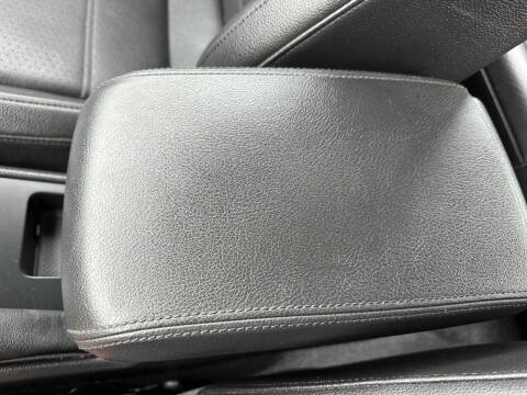 2015 Volkswagen Passat 1.8T Limited Edition