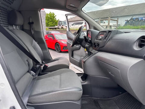 2017 Nissan NV200 S