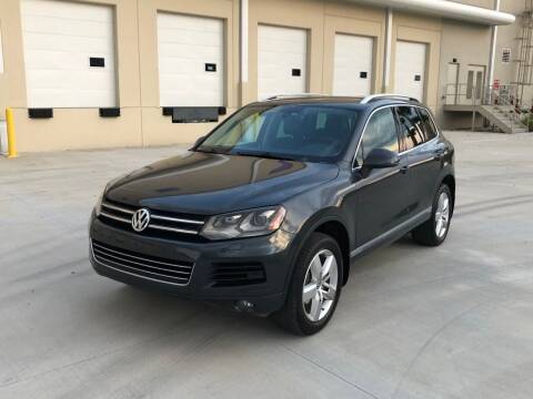 2012 Volkswagen Touareg for sale at EUROPEAN AUTO ALLIANCE LLC in Coral Springs FL