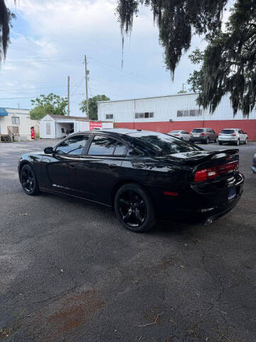 2014 Dodge Charger SXT