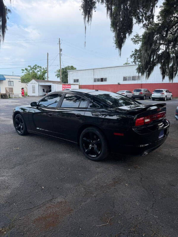 2014 Dodge Charger SXT