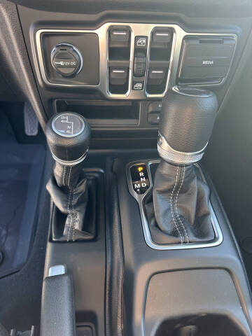 2026 Jeep Gladiator Sport S