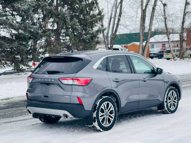 2022 Ford Escape Hybrid SEL