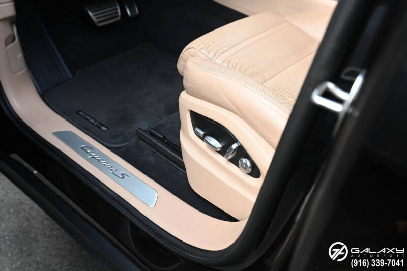 2019 Porsche Cayenne S