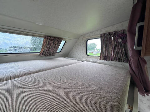 1998 Ford E-Series E-350