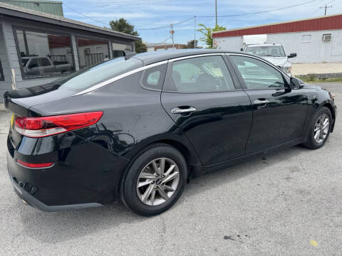 2019 Kia Optima LX