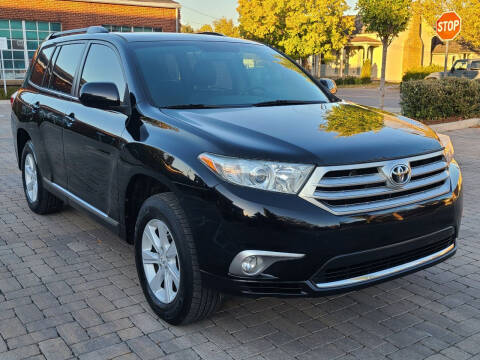 2013 Toyota Highlander for sale at Franklin Motorcars in Franklin TN