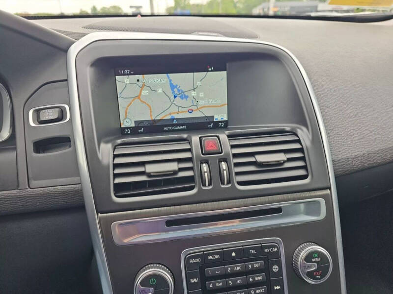 2015 Volvo XC60 T6 Drive-E Platinum