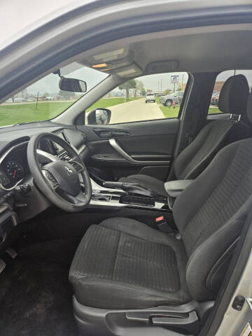 2019 Mitsubishi Eclipse Cross ES