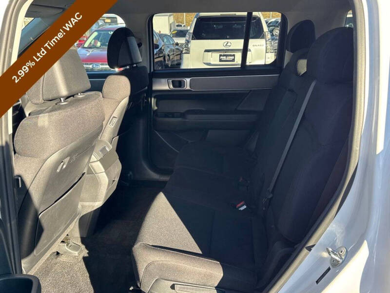 2025 Hyundai Santa Fe SE