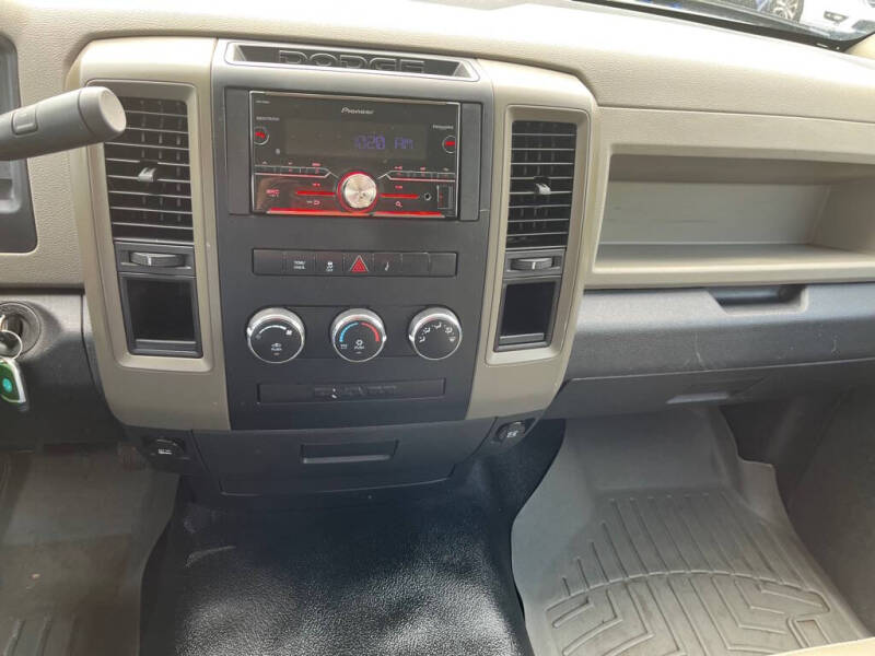 2011 RAM 1500 ST
