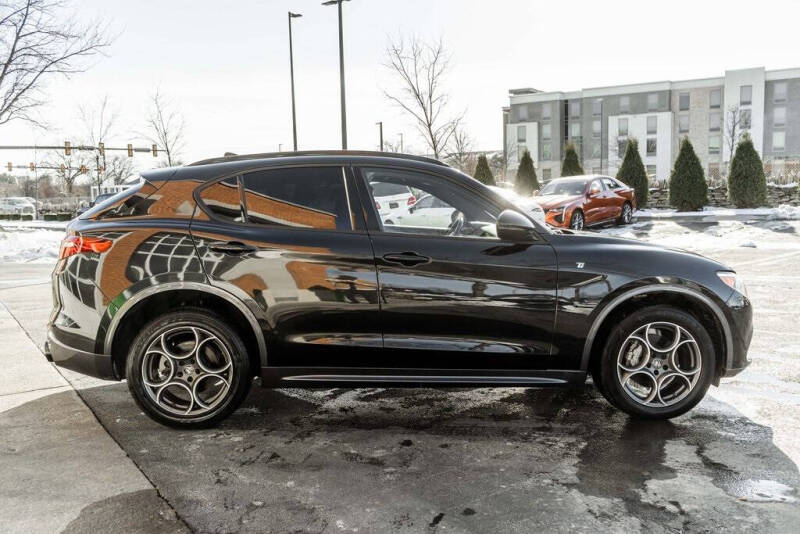 2022 Alfa Romeo Stelvio Ti