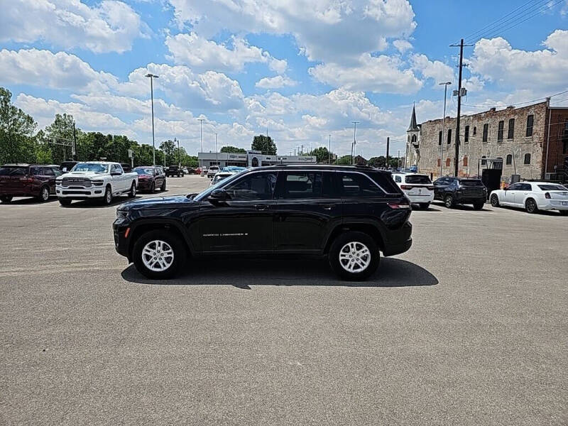 2023 Jeep Grand Cherokee Laredo