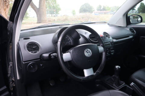 2010 Volkswagen New Beetle